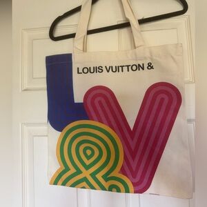 LOUIS VUITTON 
Limited Edition Shenzhen Museum Exhibition Linen Canvas Tote Bag